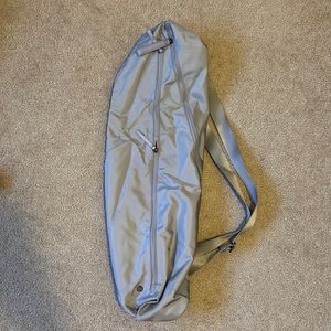 Lululemon yoga mat bag